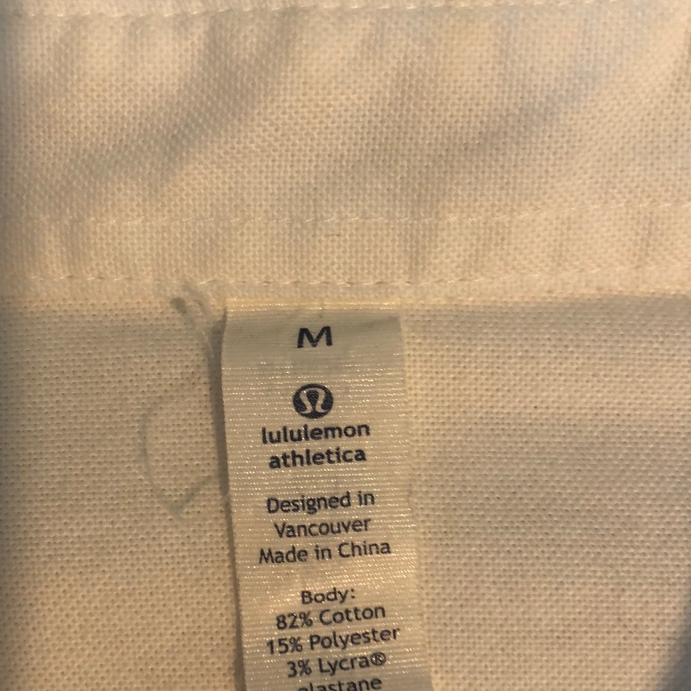 Men’s lulu lemon white button down shirt size medium only worn once